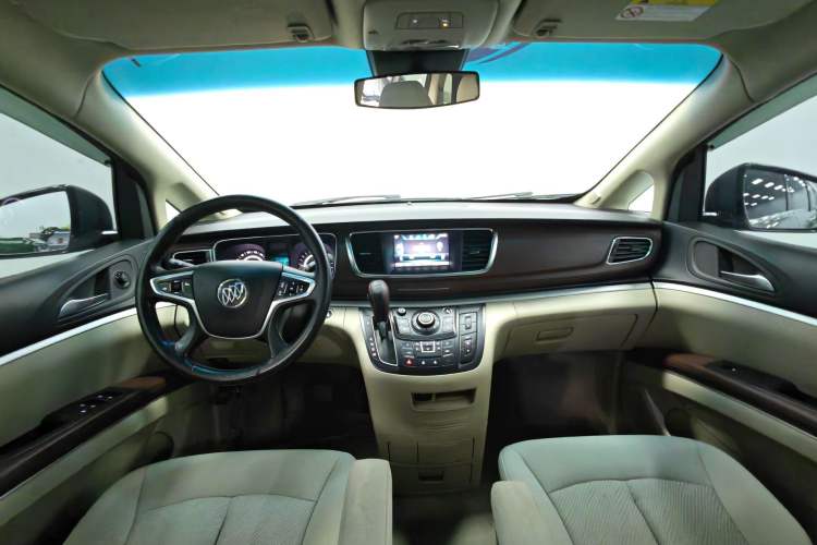 Used Buick GL8 2017 25S Comfort Version China V Standard