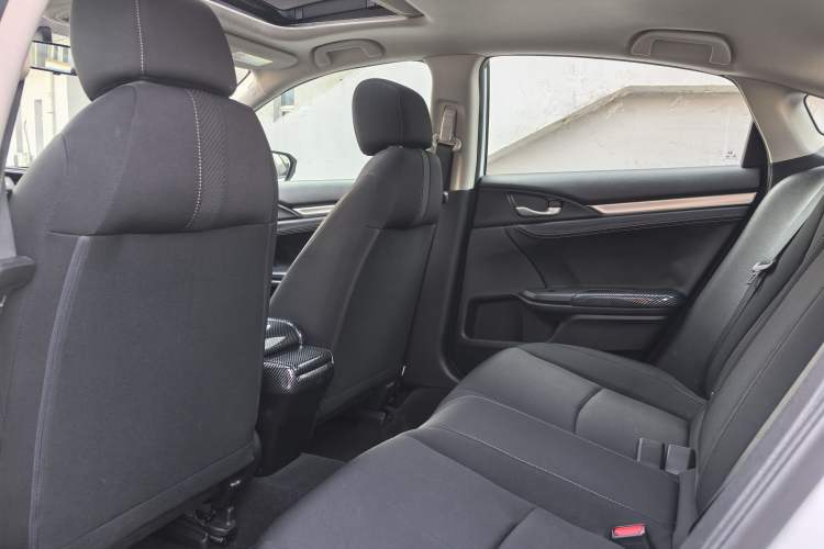 Used Honda Civic 2016 220TURBO CVT Luxury Edition