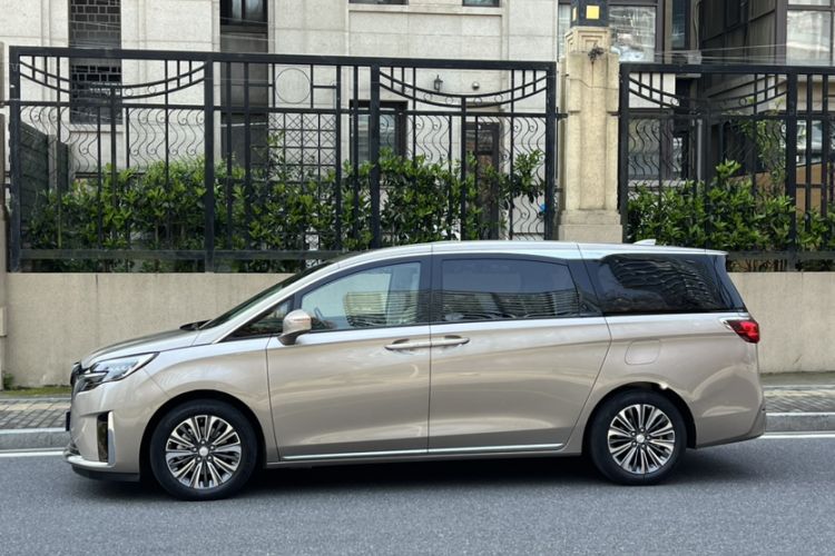 Used Buick GL8 2023 ES Lu Zun Flagship Model