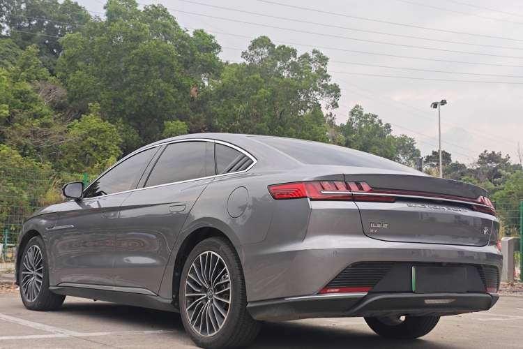 Used BYD Han 2020 EV Long-Range Luxury Model
