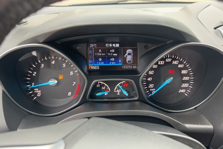 Used Ford Kuga 2015 2.0L GTDi Four-Wheel-Drive Sport Model