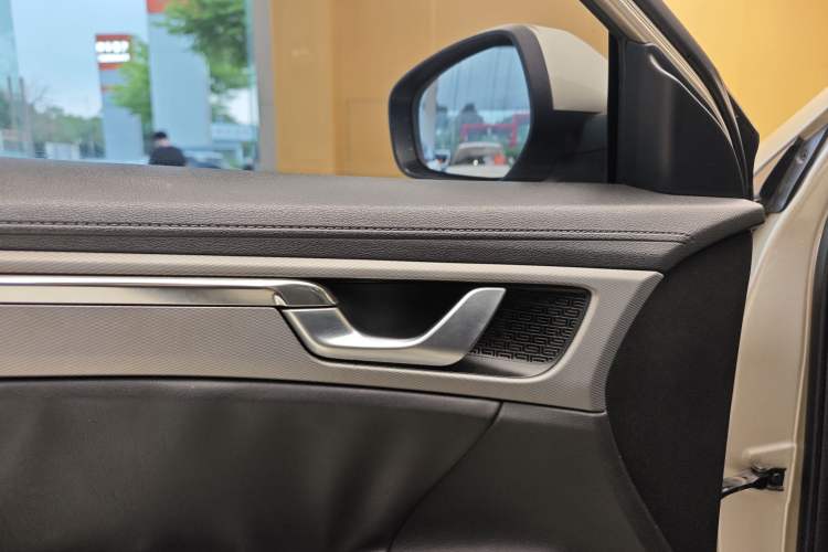 Used Geely Auto Emgrand GL 2018 1.4T DCT Elite Smart Connectivity Version
