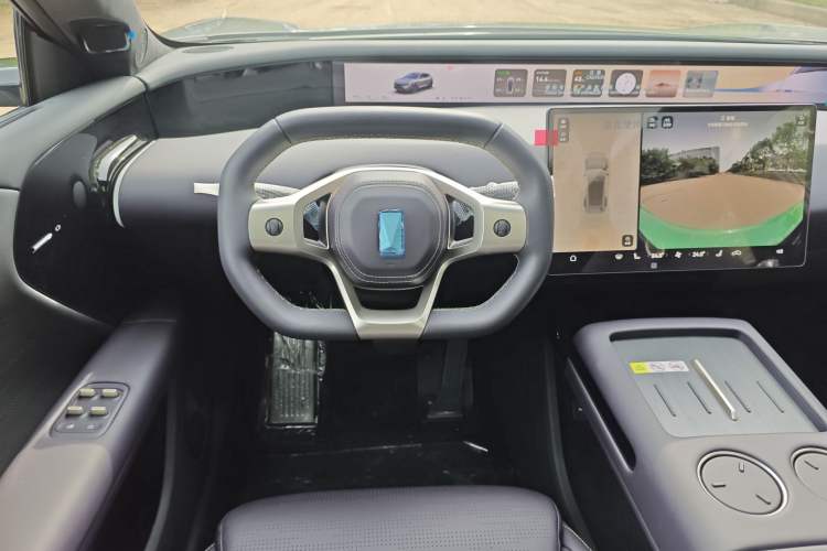 Used Avatr 07 2024 Max Pure Electric Edition Interior 8