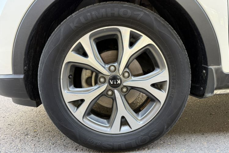 Used Kia KX3 2017 1.6L Automatic Aoya Version Exterior 1