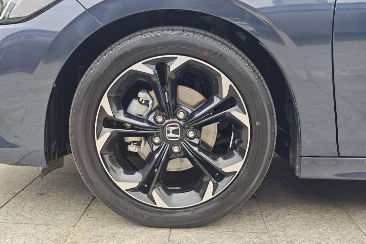 Used Honda Civic 2022 240TURBO CVT Dynamic Edition Exterior 6