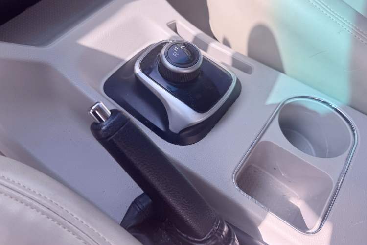 Used FORTHING Lingzhi M5 2019 Comfort Model 7 Seats