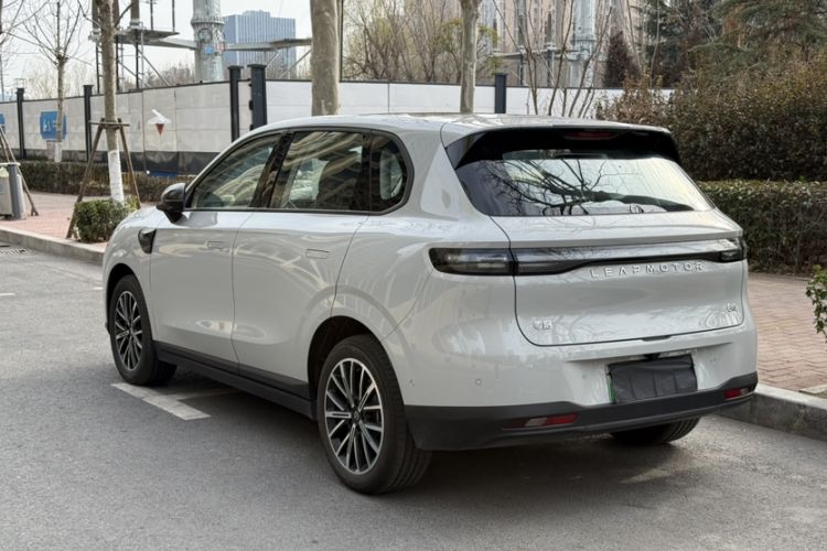 Used Leapmotor B10 2025 510 Joyful Edition Exterior 3