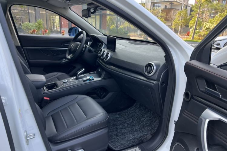 Used Wey VV5 2019 1.5T Two-Wheel Drive Smart Pioneer
