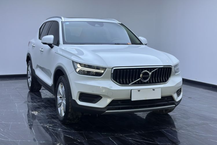 Used Volvo XC40 2022 T4 Four-Wheel Drive Smart & Stylish Edition
