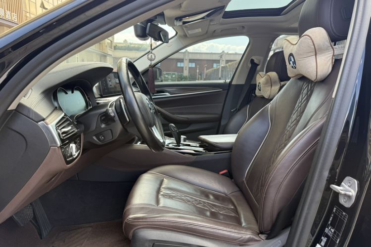 Used BMW 5 Series 2018 530Li Luxury Edition Premium Package
