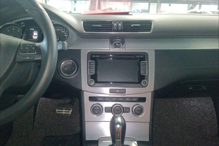 Used Volkswagen FAW-Volkswagen CC 2015 2.0 TSI Ultimate Model