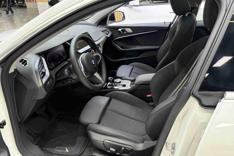 Used BMW 2 Series 2021 225i 4-Door Coupe M Sport Package
