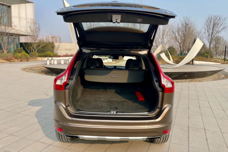 Used Volvo XC60 2015 T5 AWD Zhiyuan Edition
