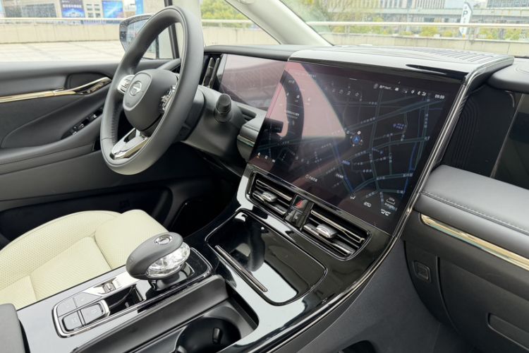 Used GAC Trumpchi E9 2025 E9 Superfast Charging – Master Series
