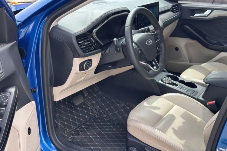 Used Ford Focus 2021 Sedan EcoBoost 180 Automatic Trendy Model