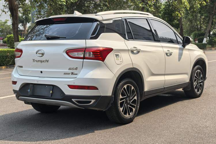 Used GAC Trumpchi GS4 2017 235T G-DCT Two-Wheel Drive Elite Edition Exterior 4