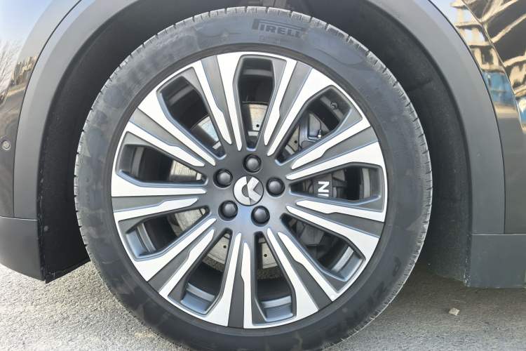 Used Nio ES8 2024 75 kWh
