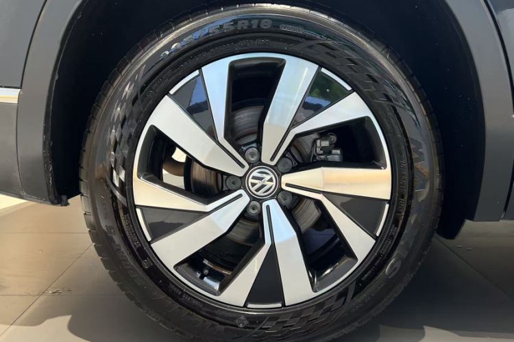 Used Volkswagen Tayron 2020 330TSI Two-Wheel Drive Luxury Smart Connectivity Version Exterior 3