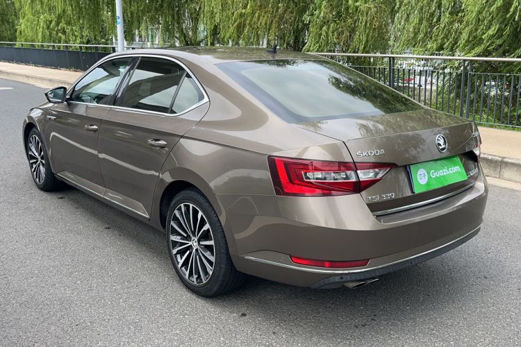 Used Skoda Superb 2016 TSI330 DSG Smart Drive Edition