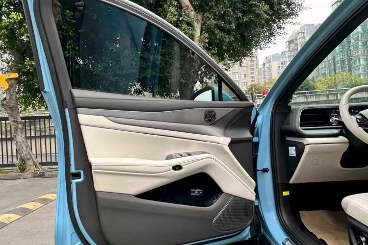 Used Denza N7 2024 630 All-Wheel Drive Intelligent Driving Max Edition