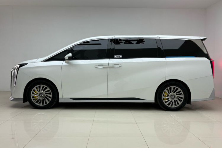 Used GAC Trumpchi M8 2025 Zongshi Series Super Hybrid Edition