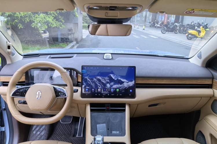 Used Hima AITO M7 2024 1.5T Intelligent Driving 4WD Max Edition 5 Seats Interior 11