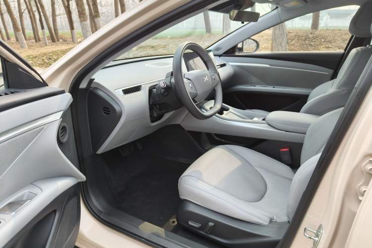 Used XPeng MONA M03 2024 620 with Ultra-Long Range
