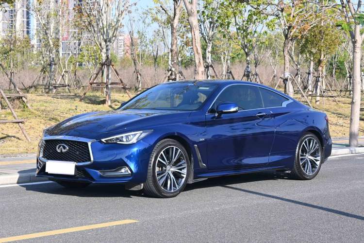 Used Infiniti Q60 2019 2.0T Luxury Edition
