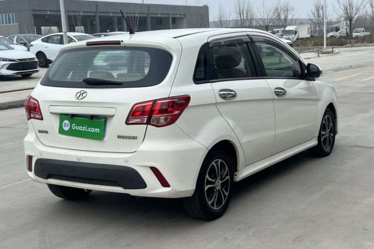 Used BAIC Senova D20 2015 Hatchback 1.5L Manual Leshang Version
