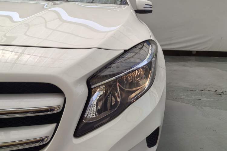 Used Mercedes-Benz GLA 2016 GLA 200 Sport Edition Exterior 2