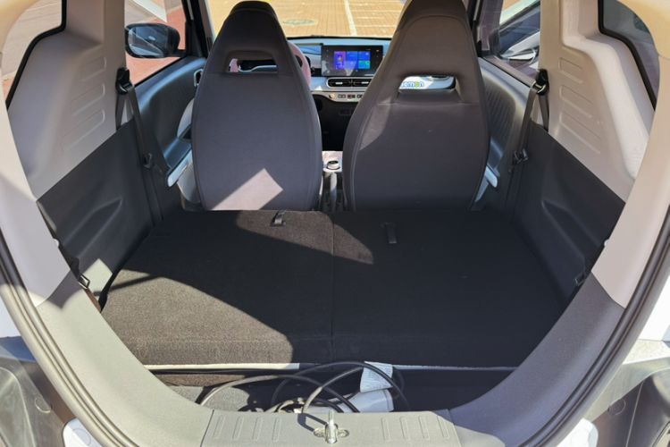 Used Geely Galaxy Panda 2025 210km Panda Kart Interior 6