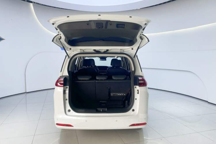 Used GAC Trumpchi M6 2023 PRO 270T DCT Luxury Edition