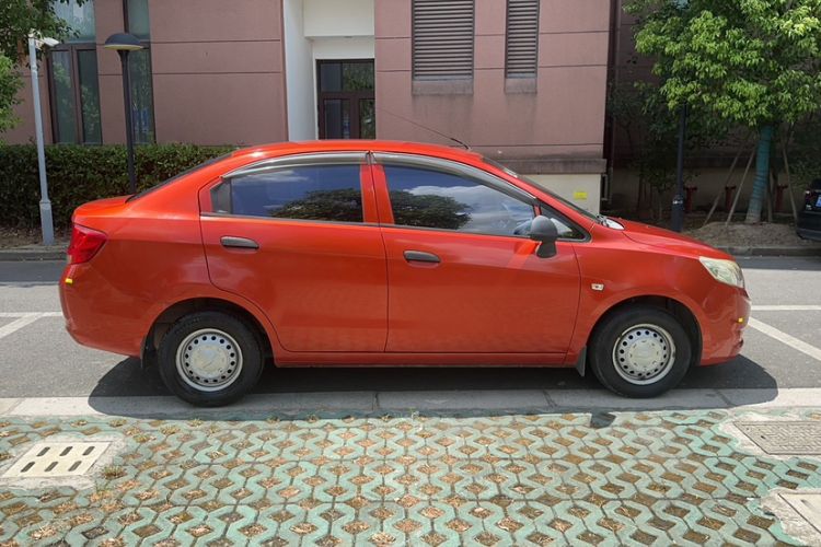 Used Chevrolet Sail 2013 Sedan 1.2L Manual Fashionable Happiness Edition
