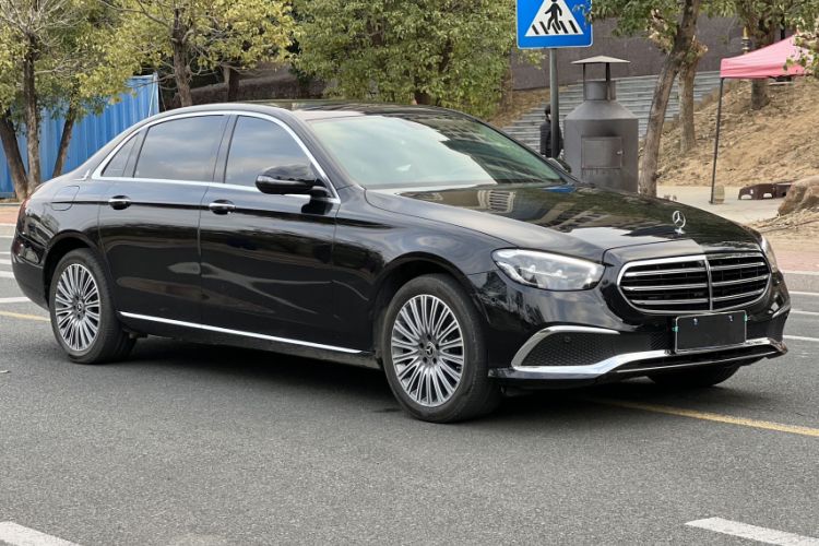 Used Mercedes-Benz E-Class 2023 Updated E 300 L Fashion Edition
