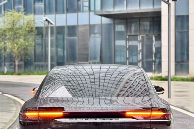 Used BYD Han 2024 EV Glory Edition 605KM Front-Wheel-Drive Premium Model