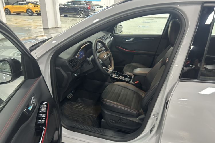 Used Ford Escape 2024 EcoBoost 245 Four-Wheel Drive ST-Line Pro Trim