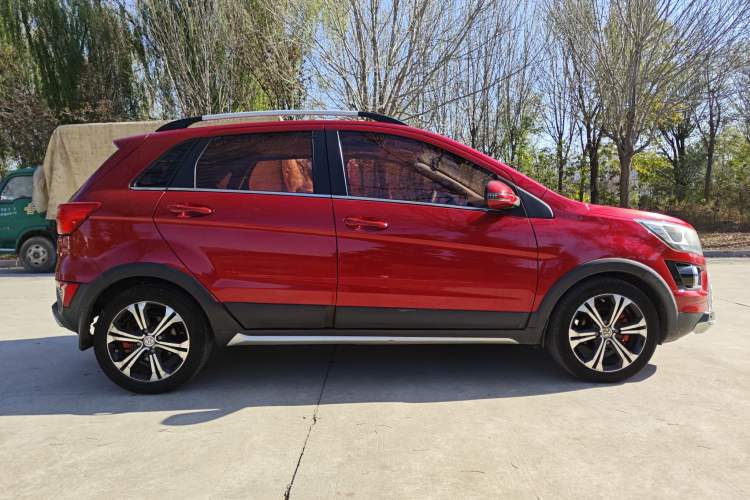 Used BAIC Senova X25 2015 1.5L Automatic Elite Model
