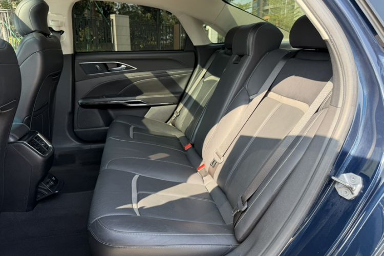 Used Ford Taurus 2015 EcoBoost 245 Luxury Model
