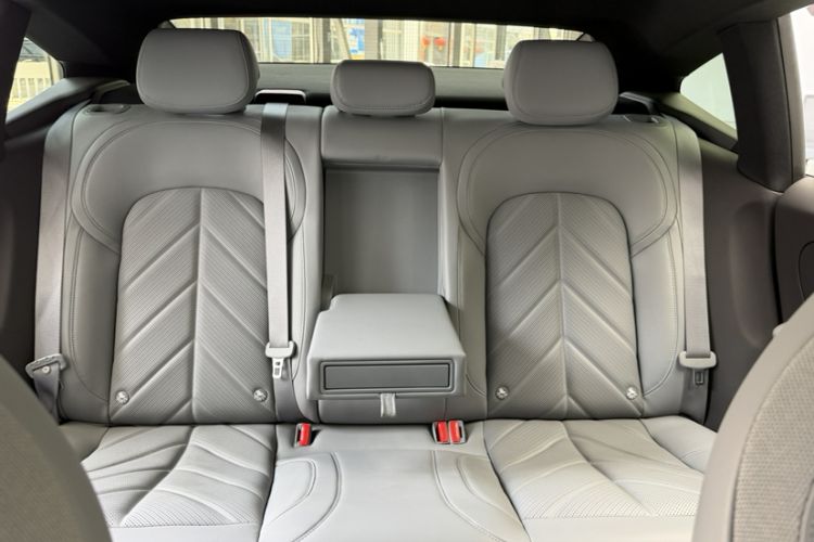 Used Nio ET5 2025 75 kWh