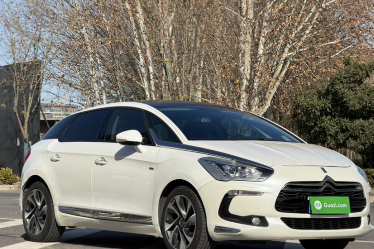 Used DS 5 2013 1.6T Elegant Edition THP200