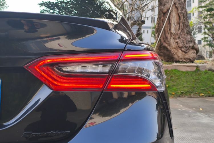 Used Toyota Camry 2022 2.5S Knight Edition
