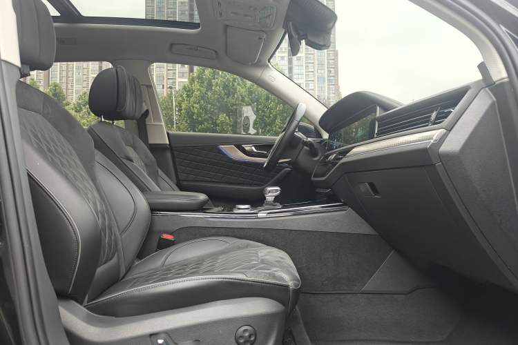 Used Hongqi HS5 2019 2.0T Smart Connect Flagship Edition Right Front Seat