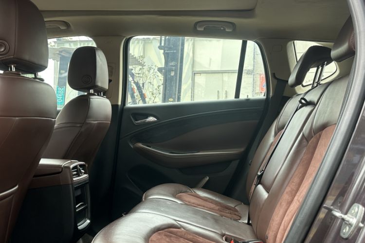 Used Buick Envision 2016 20T Two-Wheel-Drive Elite Model
