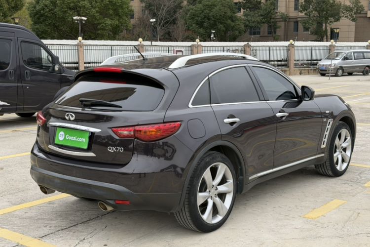 Used Infiniti QX70 2013 3.7L Standard Edition
