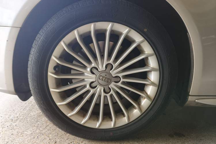 Used Audi A4L 2015 35 TFSI Automatic Comfort Model Exterior 6