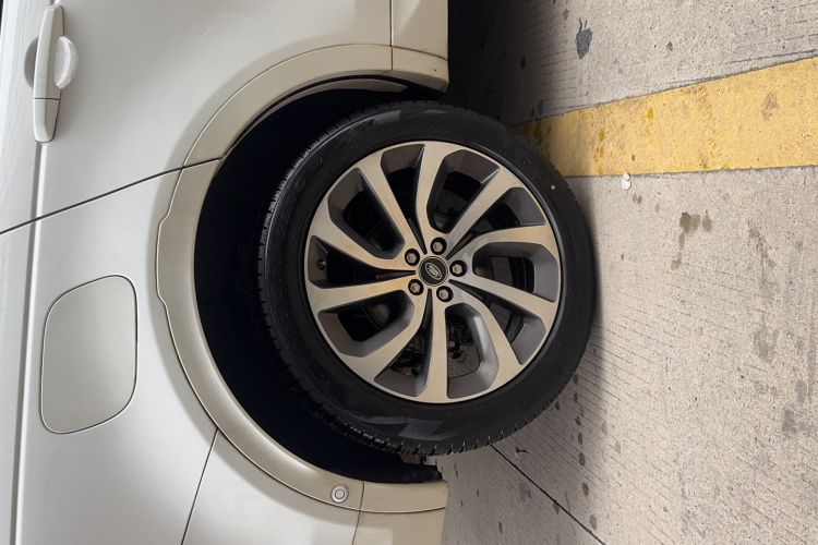 Used Land Rover Discovery Sport 2020 249 PS R-Dynamic Performance Tech Edition 5 Seats