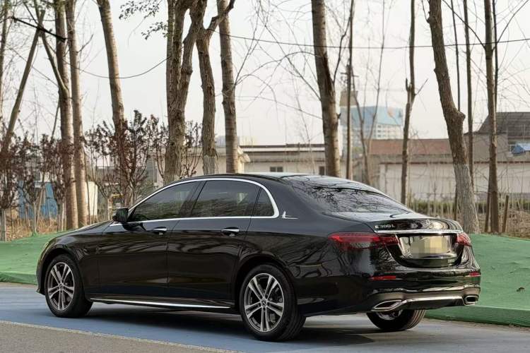 Used Mercedes-Benz E-Class 2022 Restyled E 260 L Sport Edition
