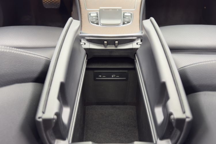 Used Mercedes-Benz GLC 2022 Refreshed GLC 300 L 4MATIC Dynamic Edition Prestige Version
