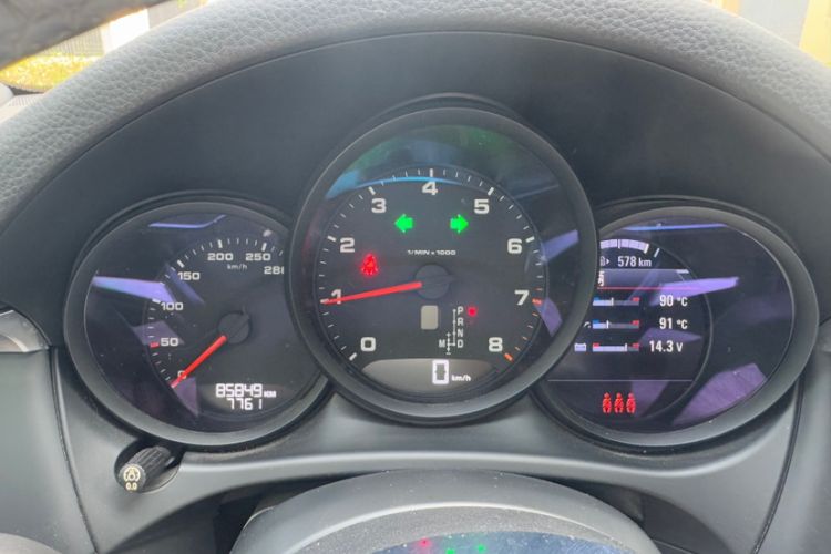 Used Porsche Macan 2018 Macan 2.0T