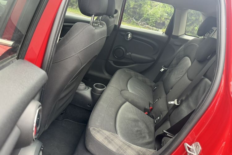 Used MINI 2016 1.5T COOPER Five-Door Edition
